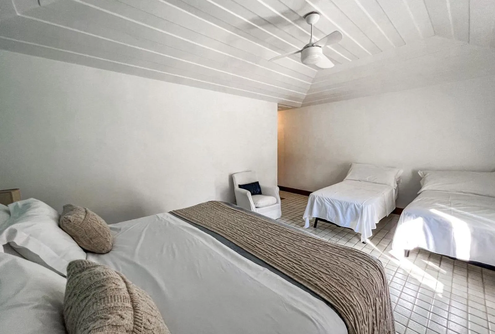 Casa Aurora, Pe Na Areia Na Praia Da Ferradura Búzios Villa